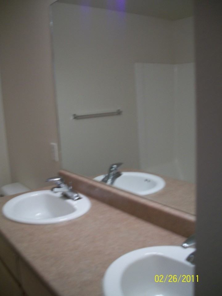 916 Shirley Pl #B - Photo 6 of 50