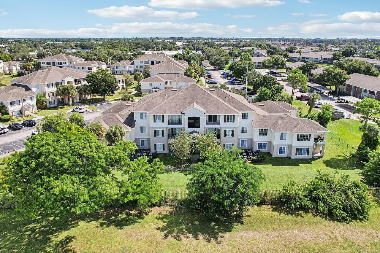 The Village at Melbourne - Photo 5 of 18