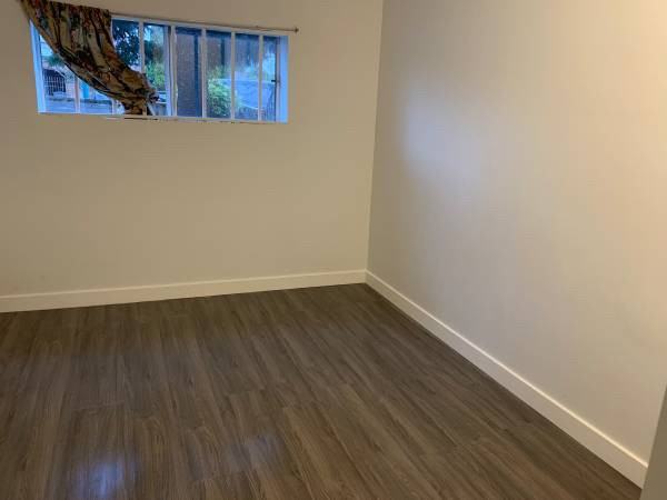 5025 Earles St - Photo 5 of 9