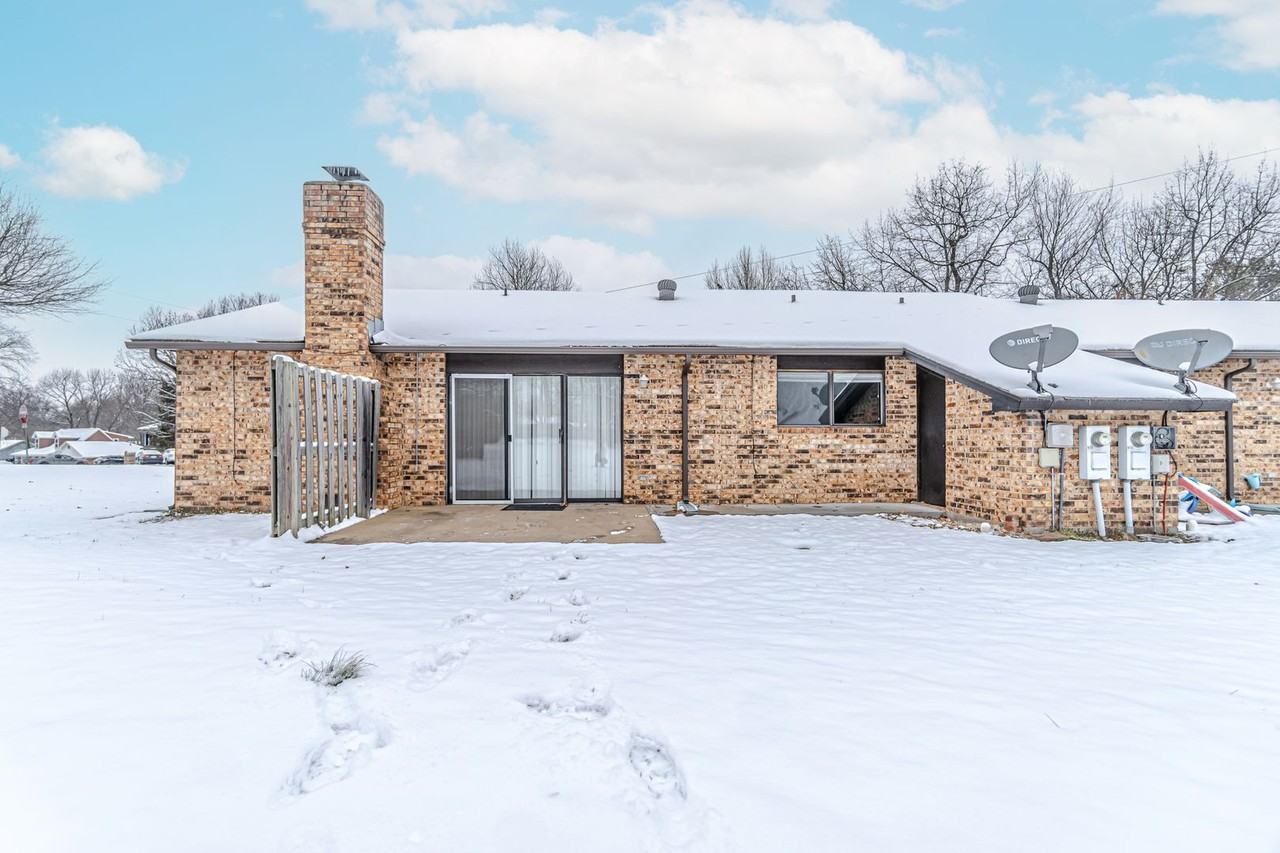 2522 W Dogwood St - Photo 2 of 12