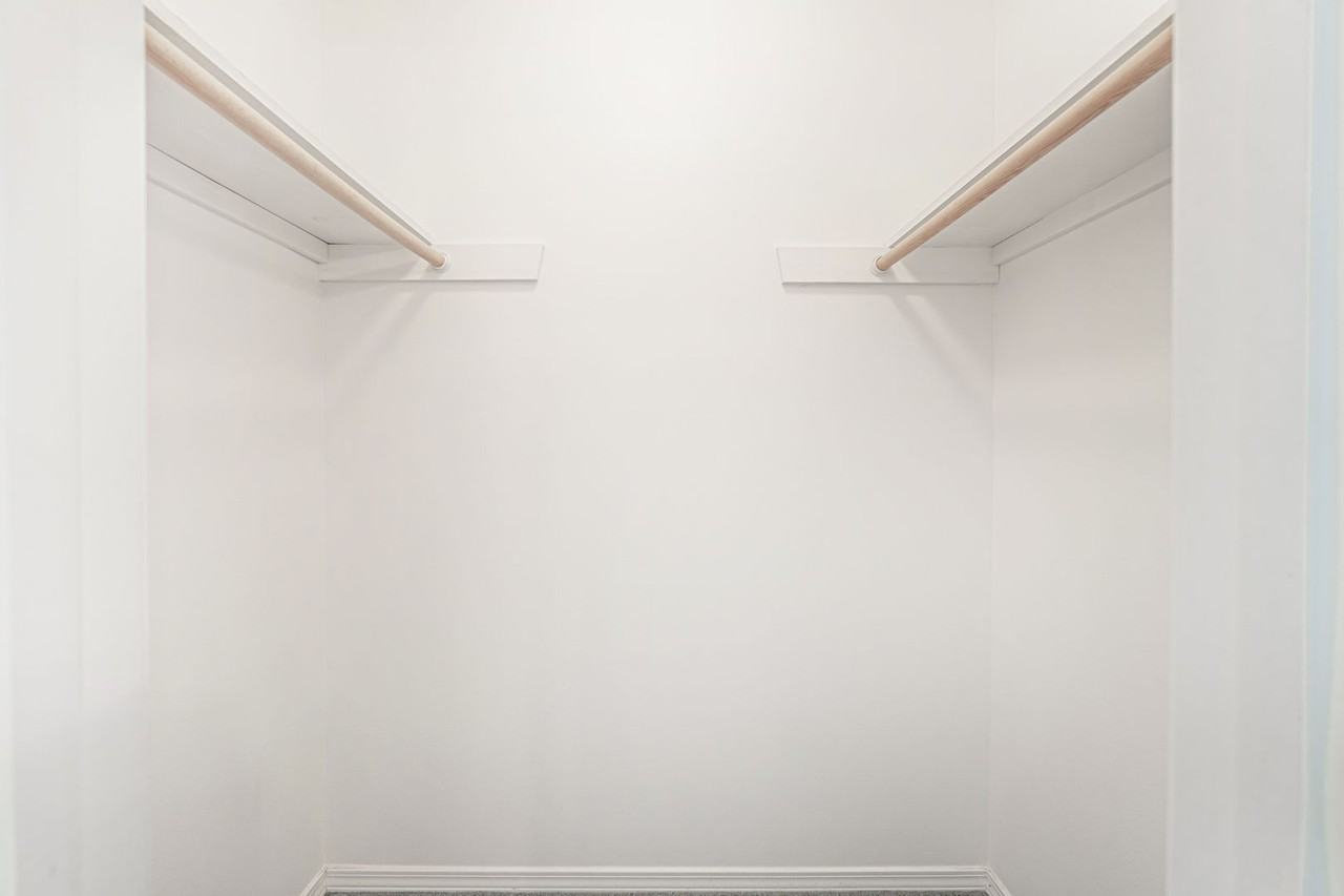 2522 W Dogwood St - Photo 7 of 12