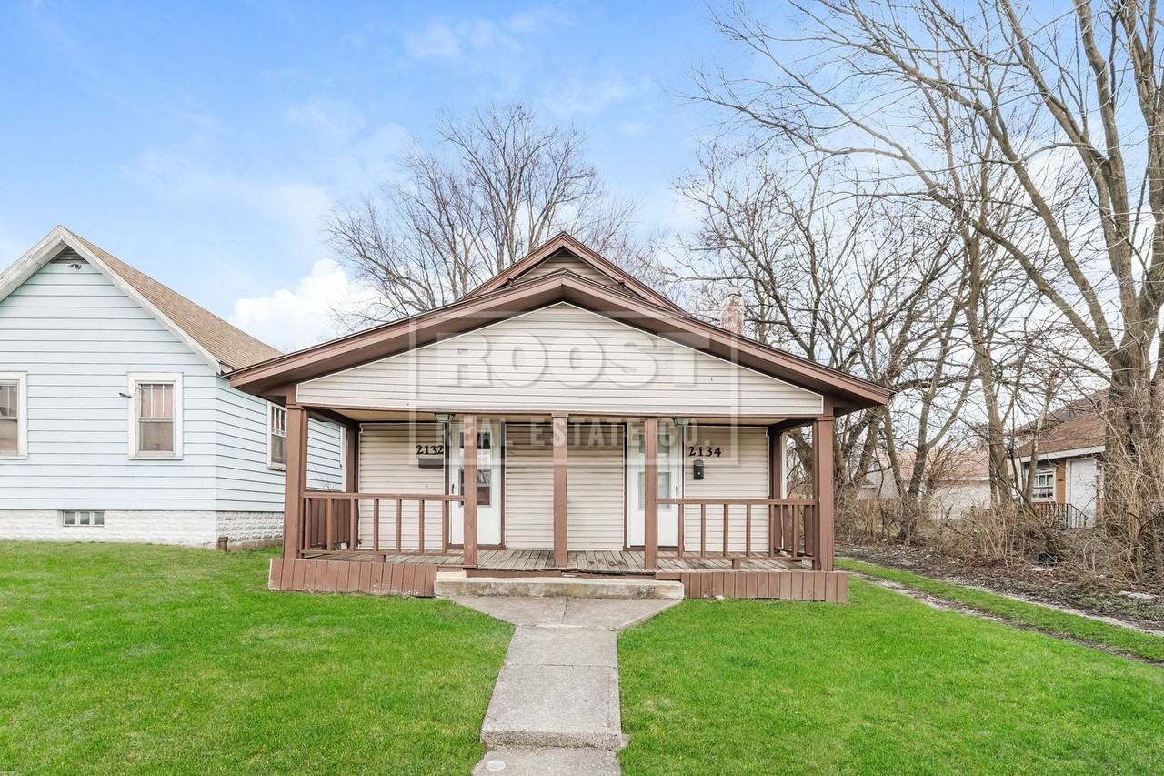 2134 Erie Ave - Photo 3 of 9