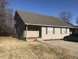 featured image of 713 E Monroe St