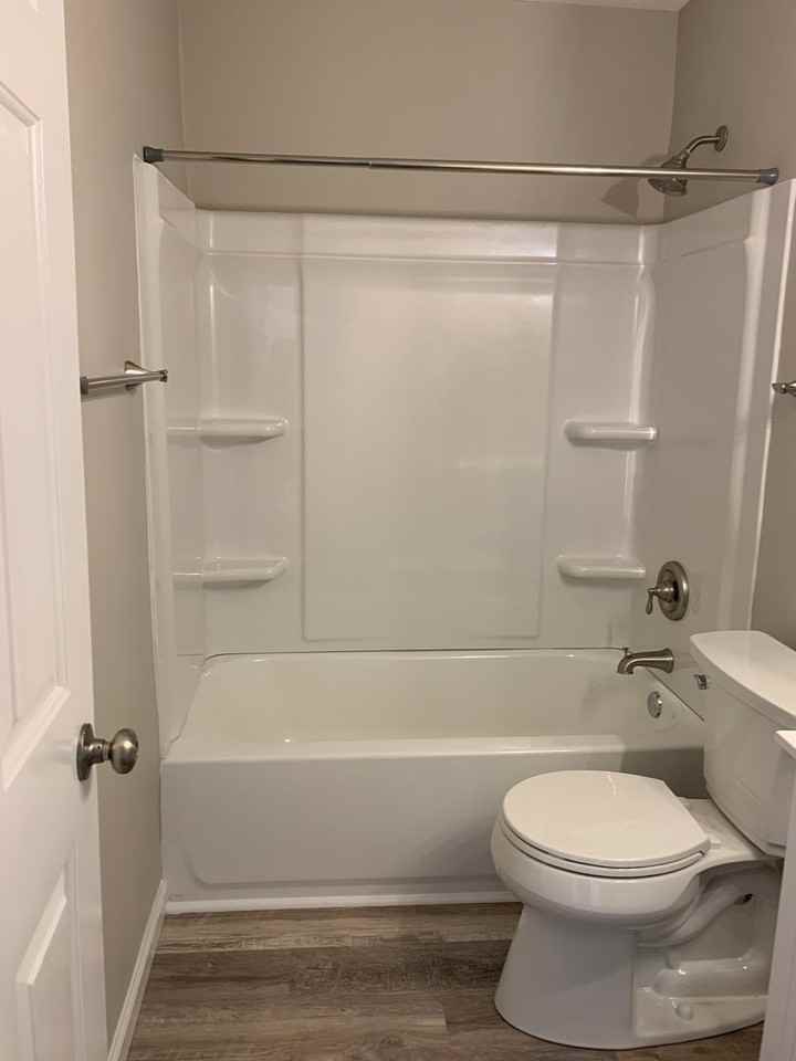 1750 Ridgefield Ct - Photo 5 of 40