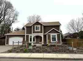 featured image of 1402 N Columbia St