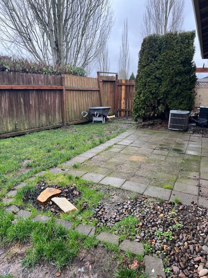 982 Sw Hawthorne St - Photo 3 of 20