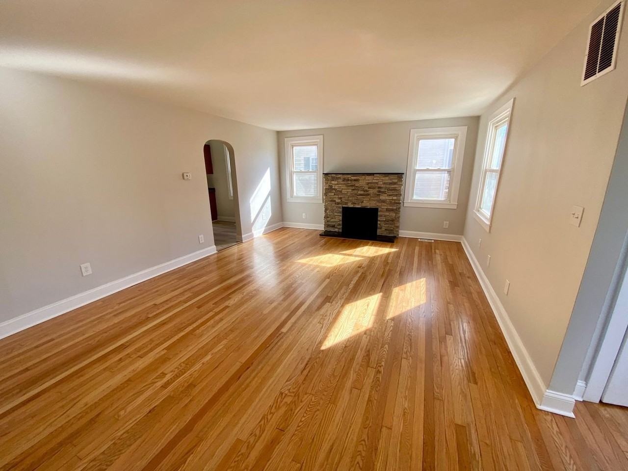 4 Pafel Rd - Photo 6 of 20