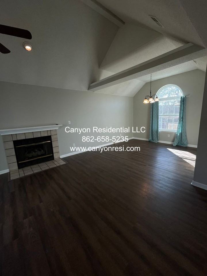 14013 Galveston Cir Sw - Photo 2 of 32