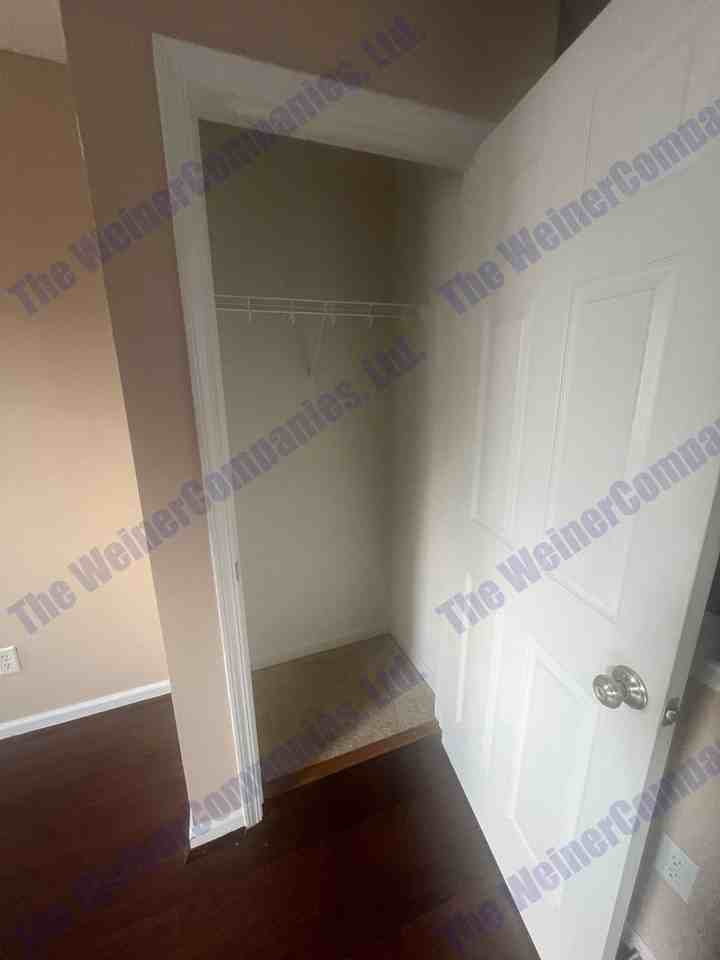 1208 Ogelthorpe Ave - Photo 2 of 16