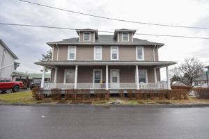 featured image of 3 Fairview St