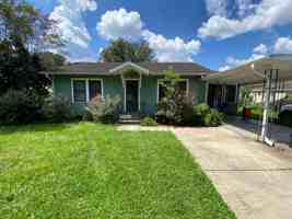 featured image of 313 Saint Thomas St