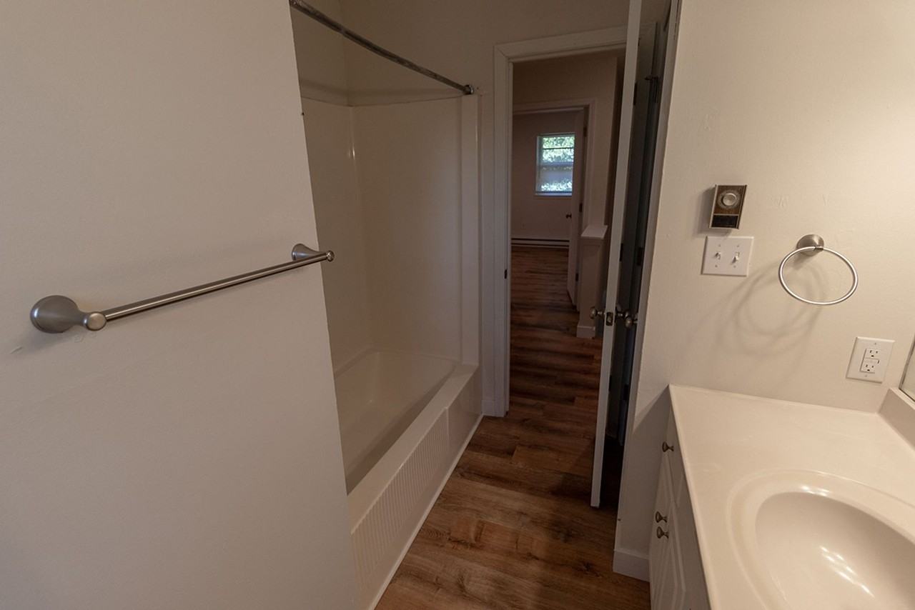 3310 Belle Meade Dr - Photo 2 of 32