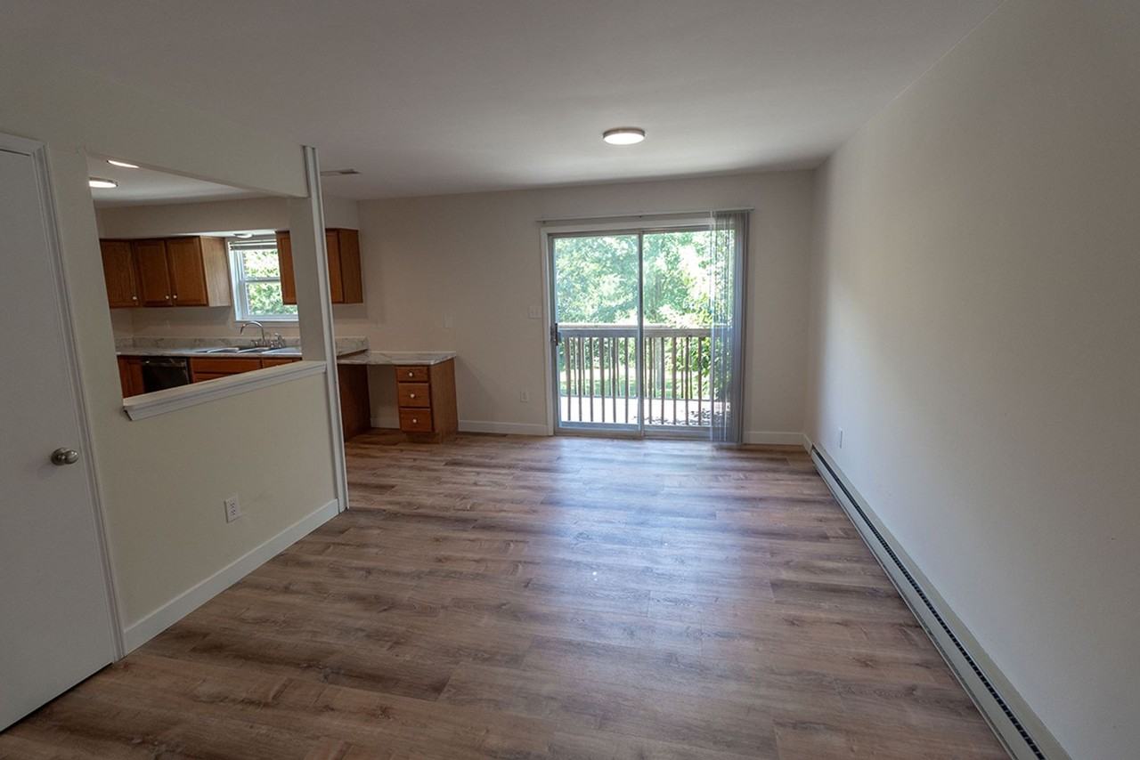 3310 Belle Meade Dr - Photo 4 of 32