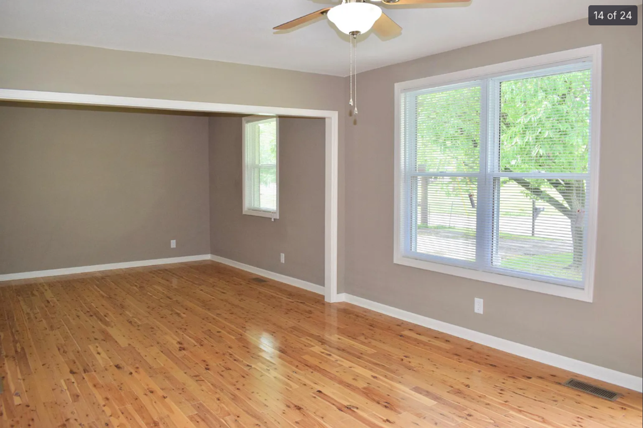 442 Appleton Dr - Photo 4 of 20