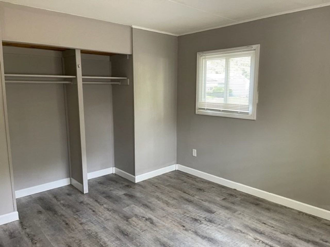 1816 Meadow Dr - Photo 4 of 5