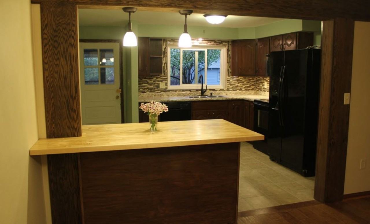 106 Elmwood Dr - Photo 3 of 8