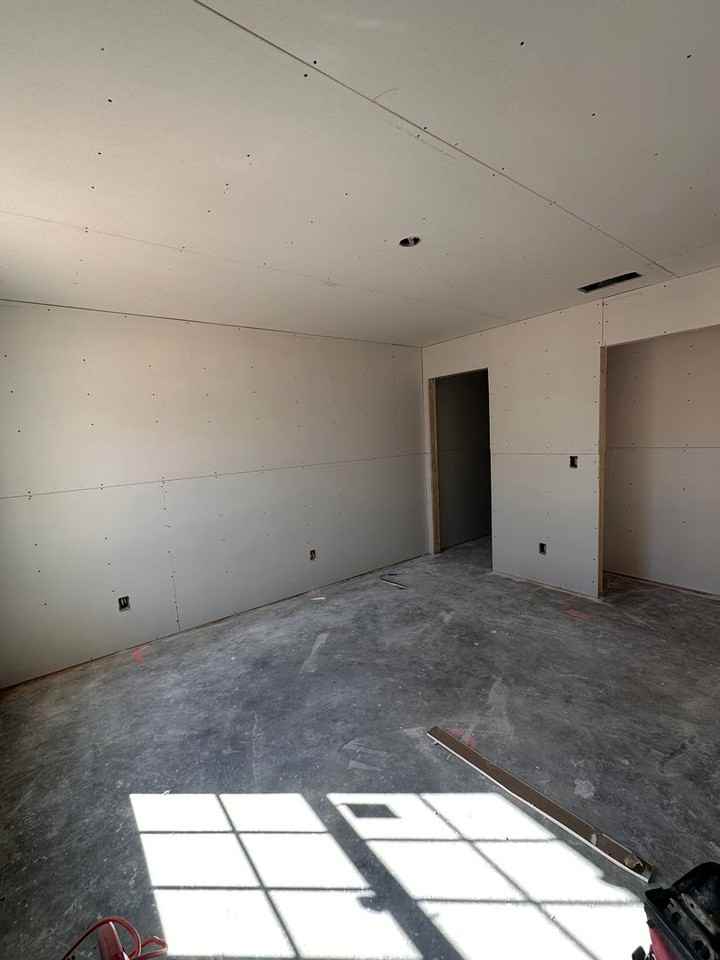 1909 Aimwell Rd - Photo 5 of 21