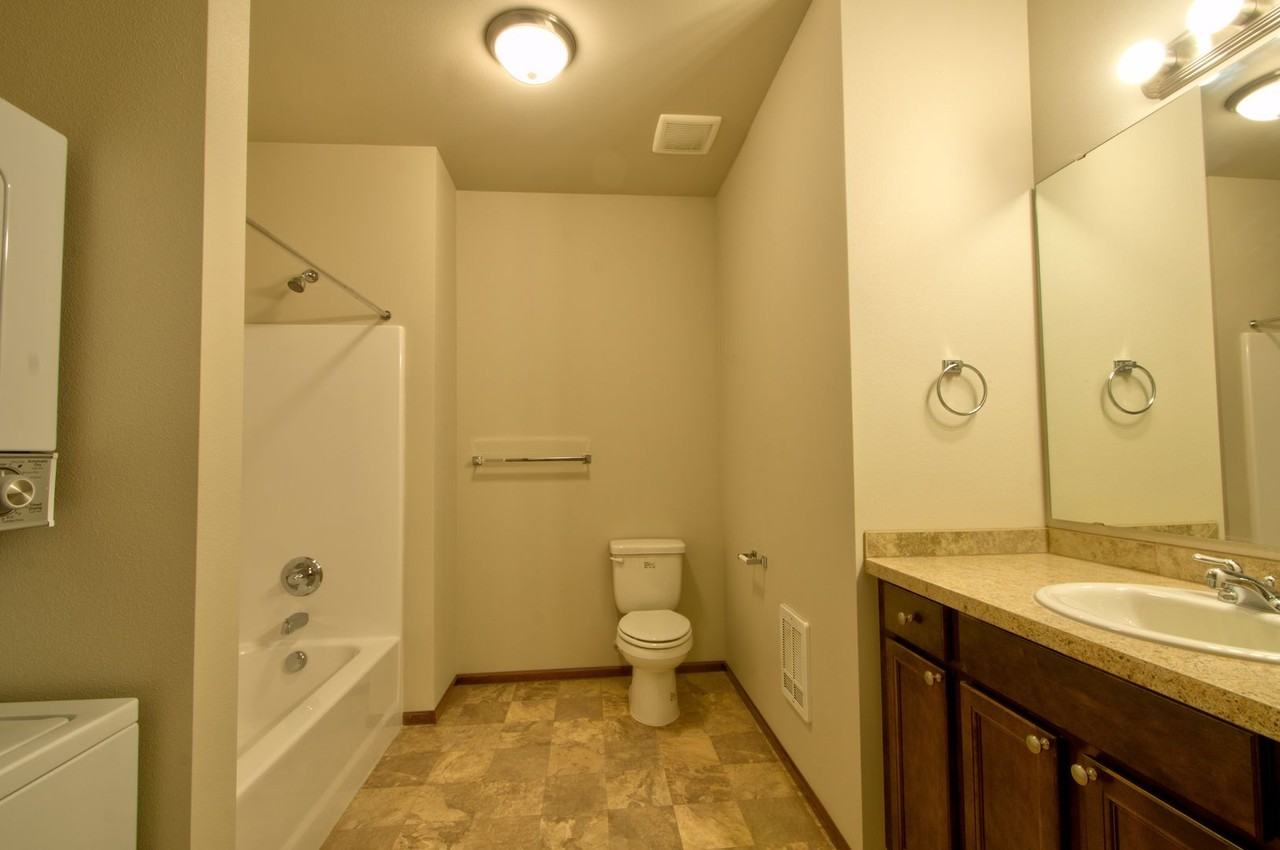 Downtown 48 - Photo 2 of 9