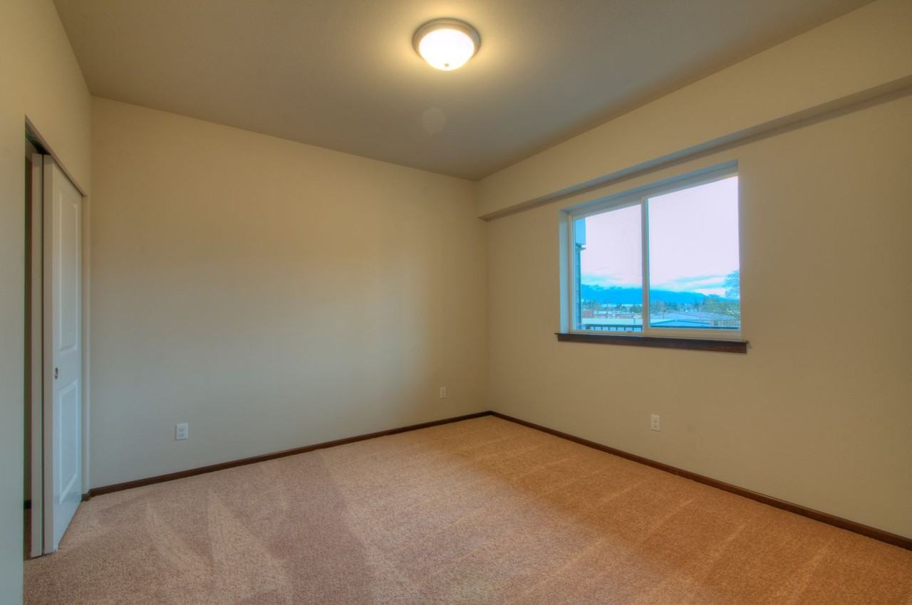 Downtown 48 - Photo 4 of 9