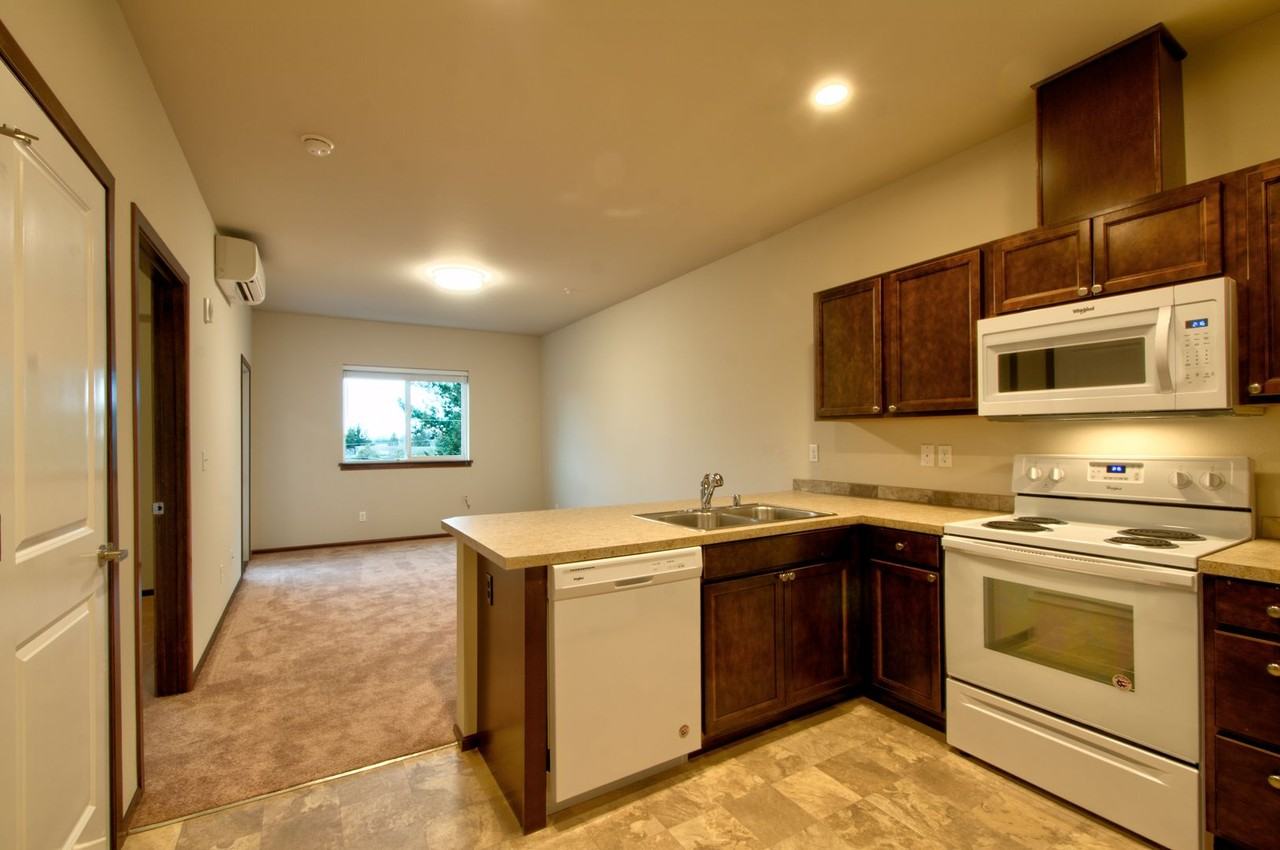 Downtown 48 - Photo 6 of 9