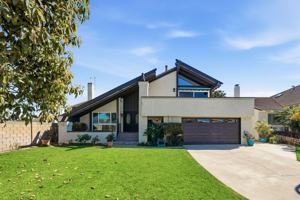 featured image of 18388 Santa Veronica Cir