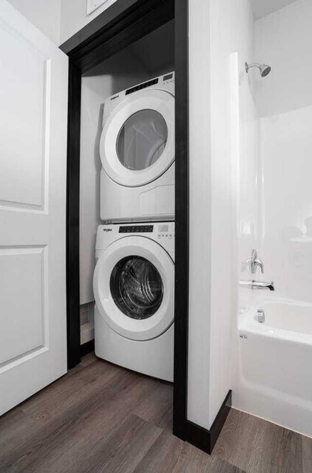 4820 Longhouse Trail Lane NE - Photo 3 of 19