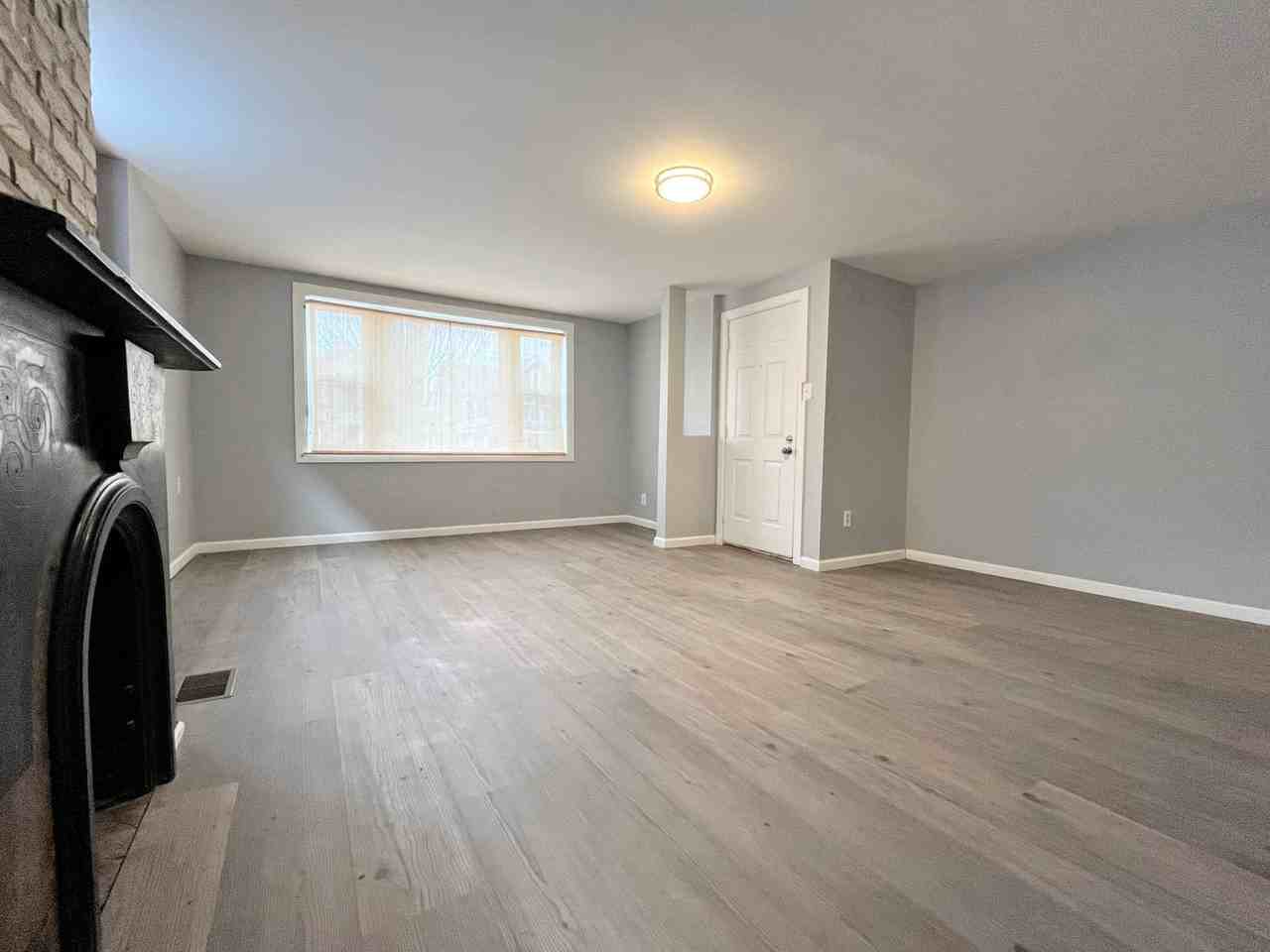 159 Dearborn St - Photo 2 of 12