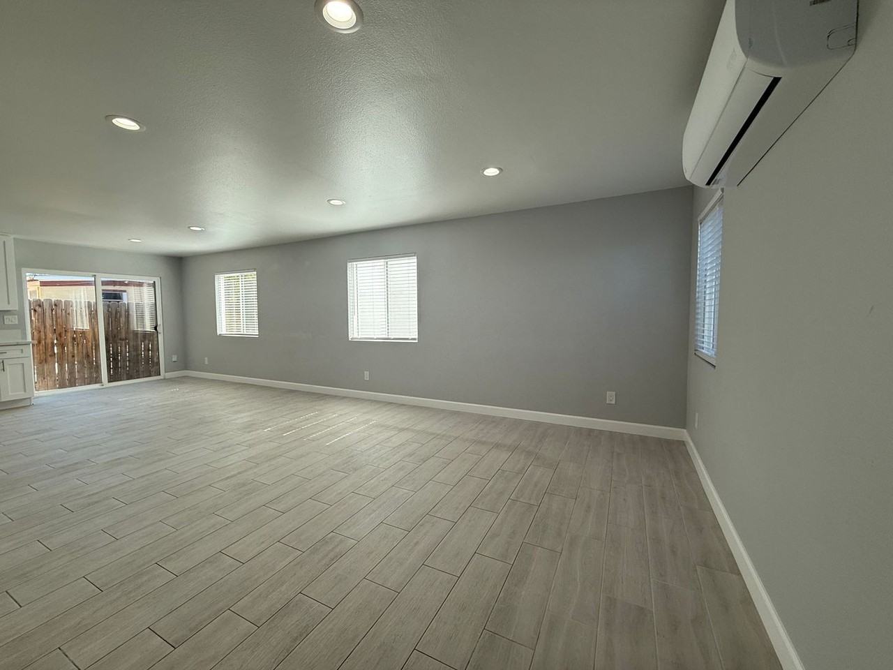 3634 Birch St - Photo 3 of 38