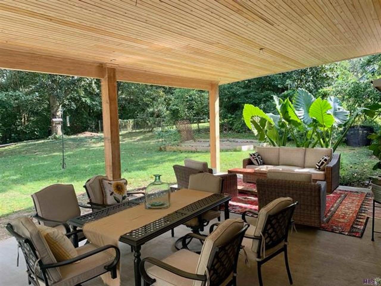 1174 - Photo 2 of 10