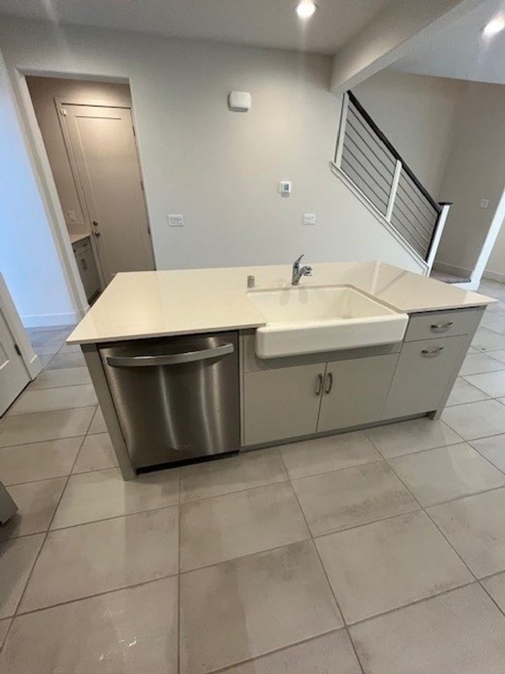 4537 S Ernest St - Photo 6 of 24