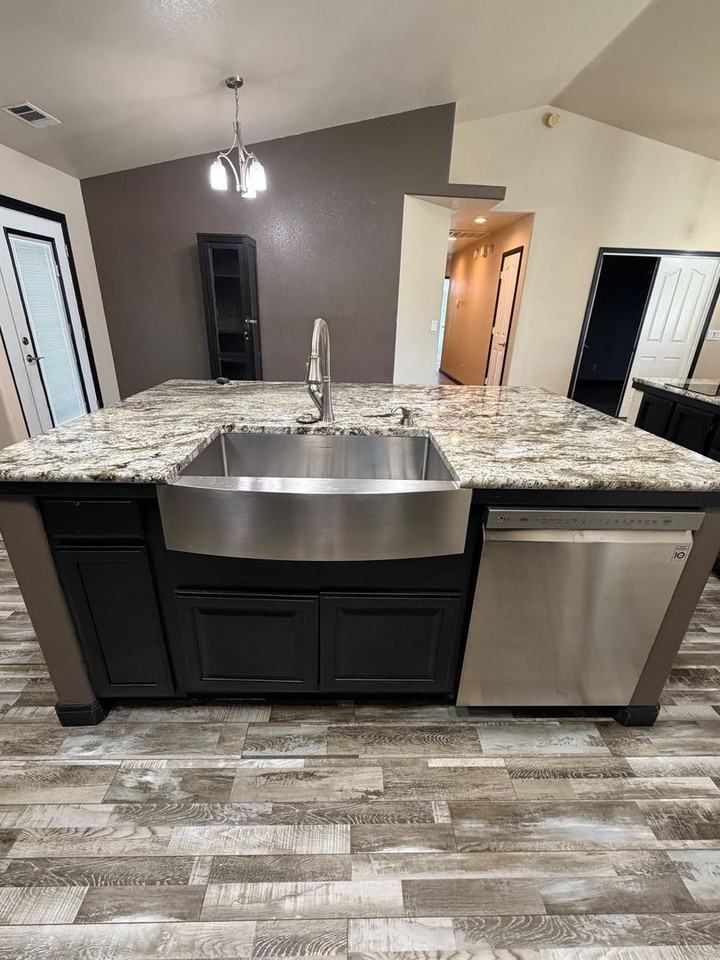 1925 Charade Way - Photo 7 of 26