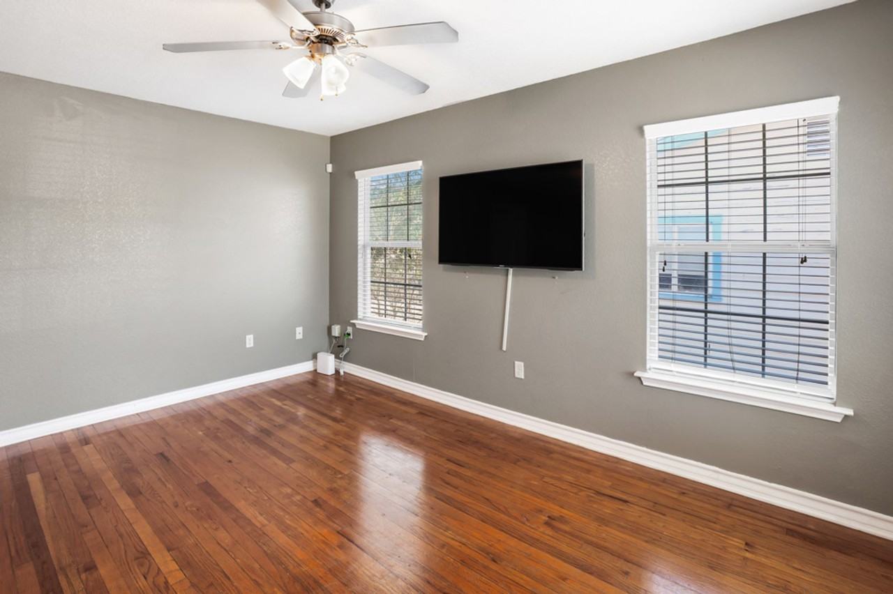 939 John Page Dr - Photo 7 of 33