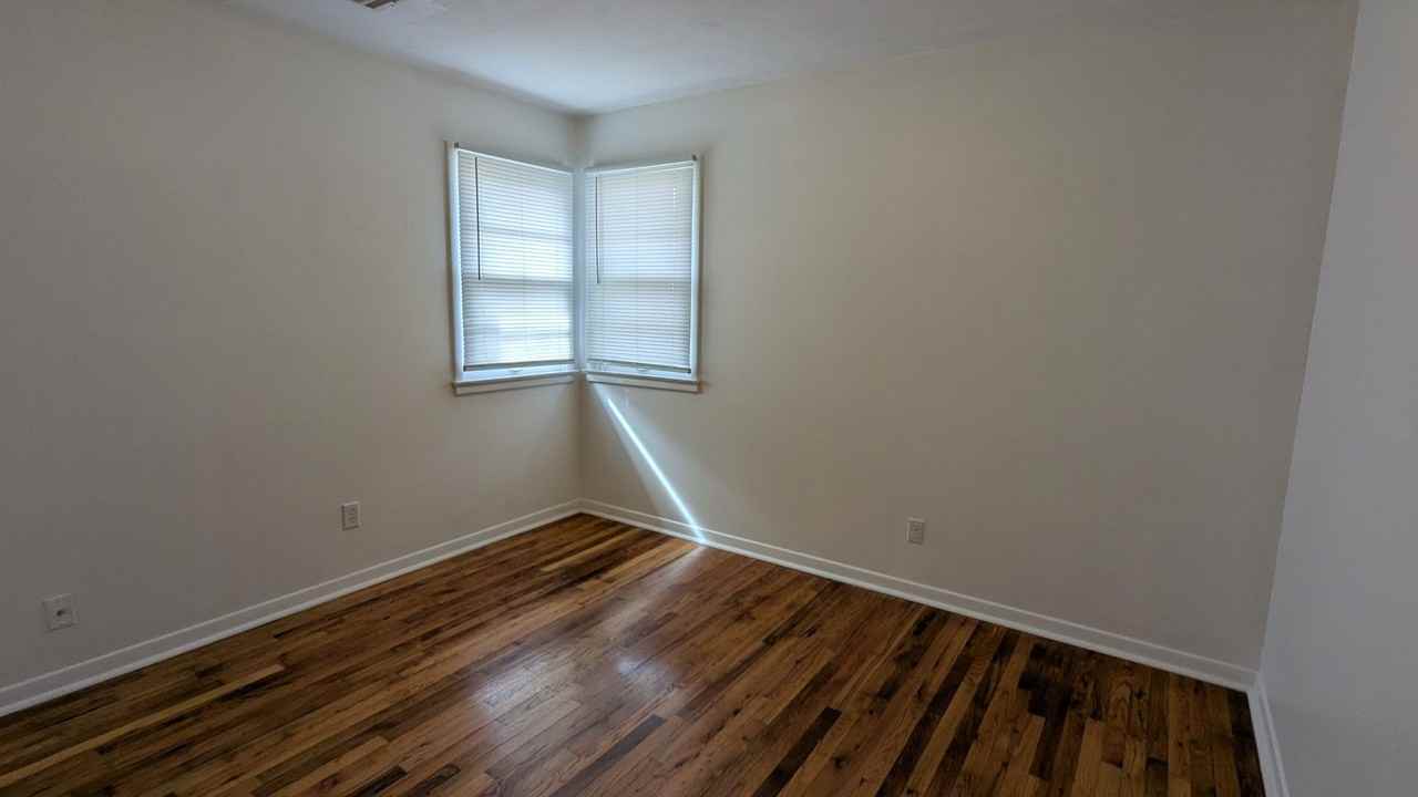 4512 Navajo St - Photo 6 of 11