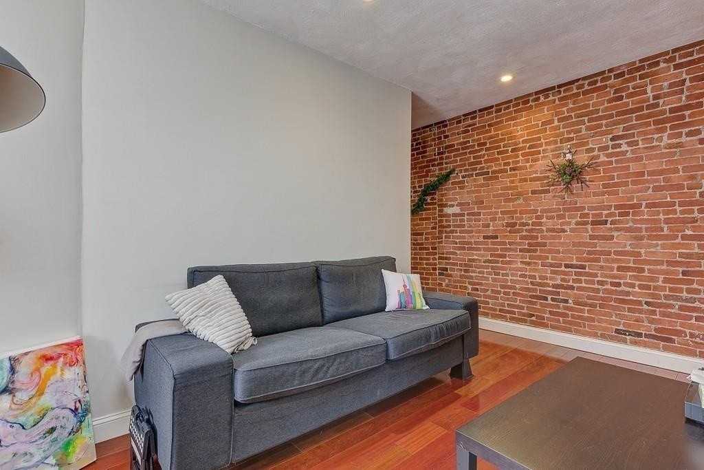 14 Westland Ave #6 - Photo 4 of 13