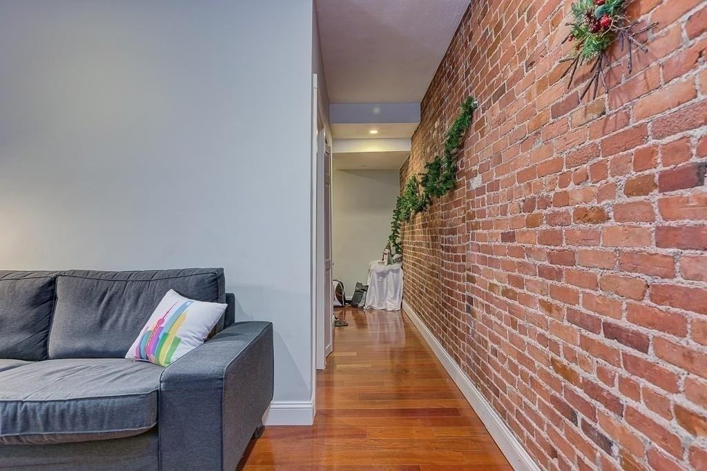 14 Westland Ave #6 - Photo 7 of 13