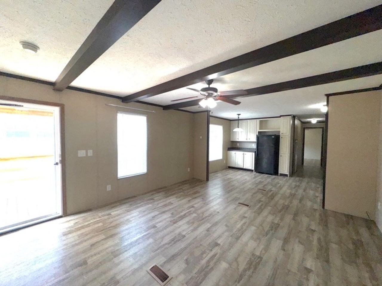 1007 Alexandria Rd Sw - Photo 7 of 18