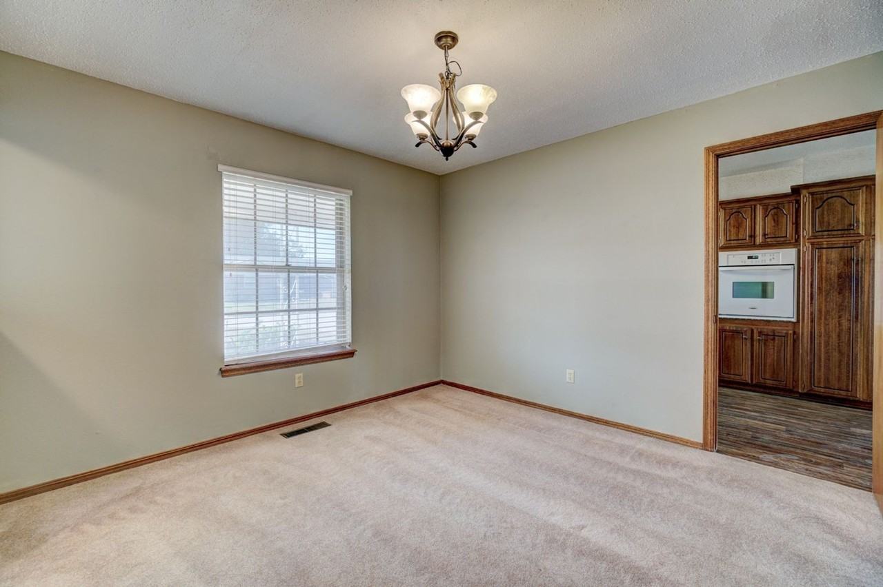 3408 N Ridgewood Dr - Photo 7 of 38