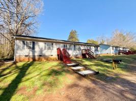 featured image of Crinkley St