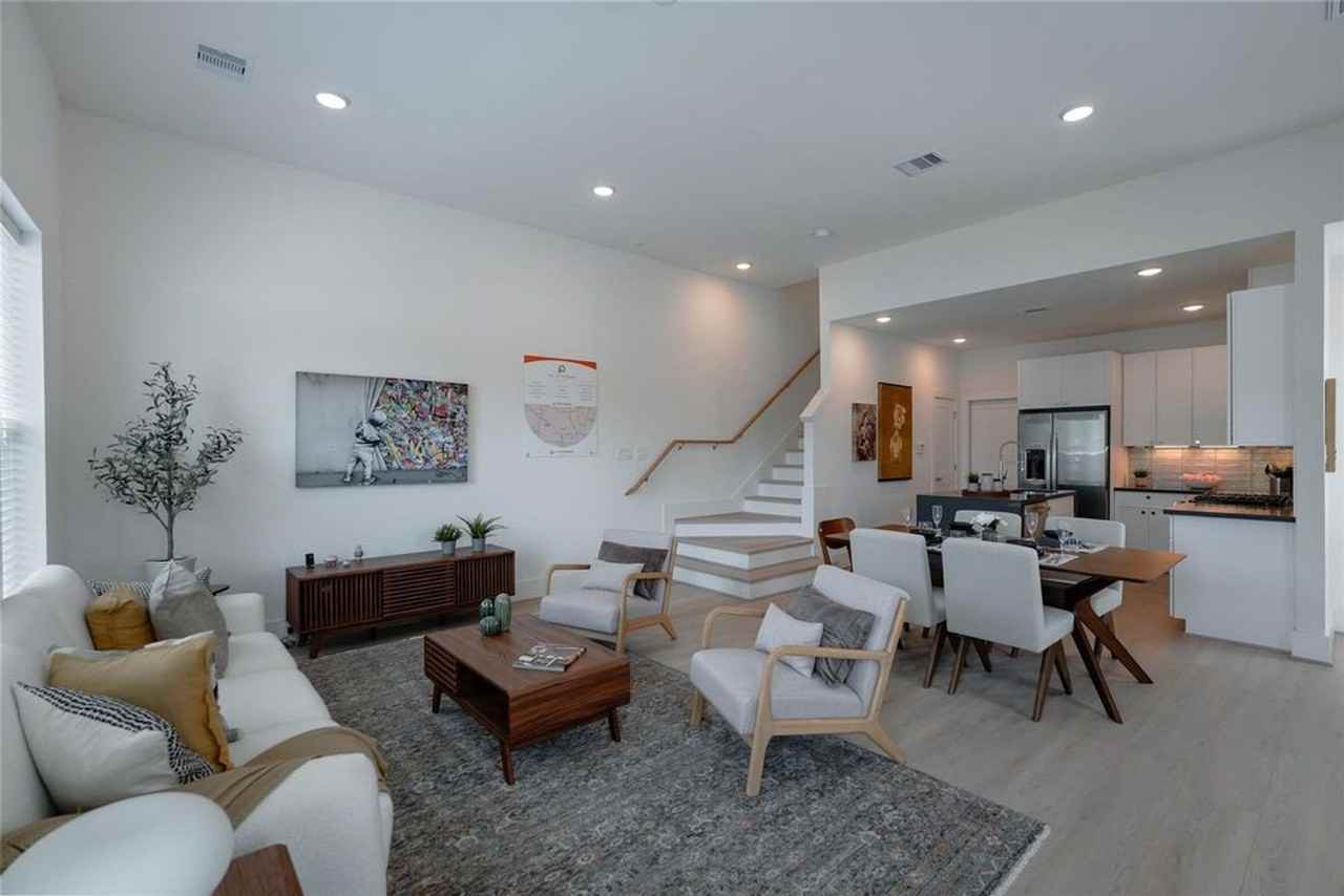 864 Paul Quinn St #G - Photo 2 of 28