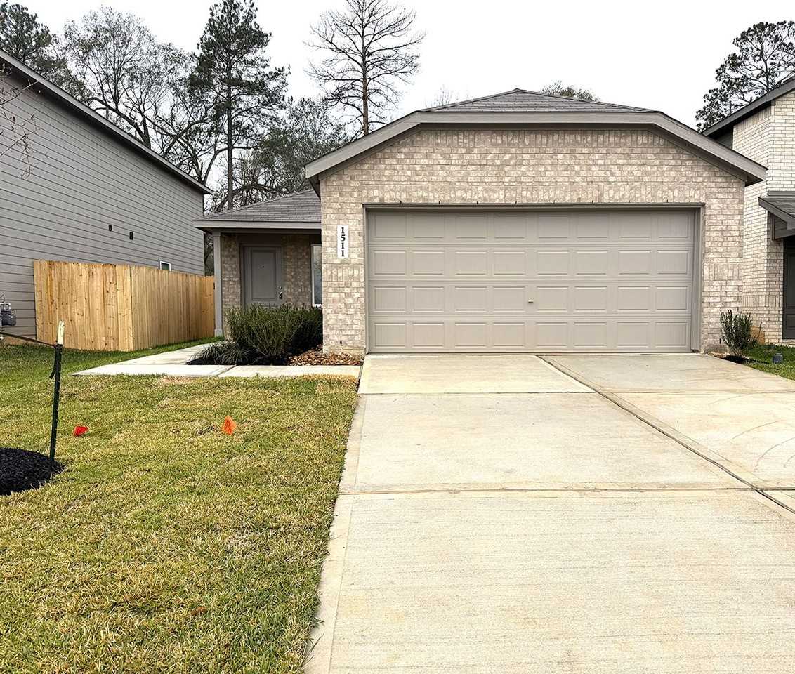1511 Sunset Ridge Dr