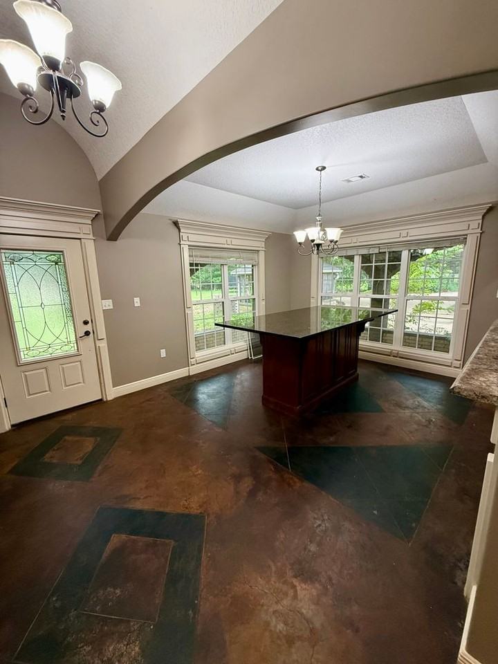 3220 Horseshoe Trl - Photo 6 of 17