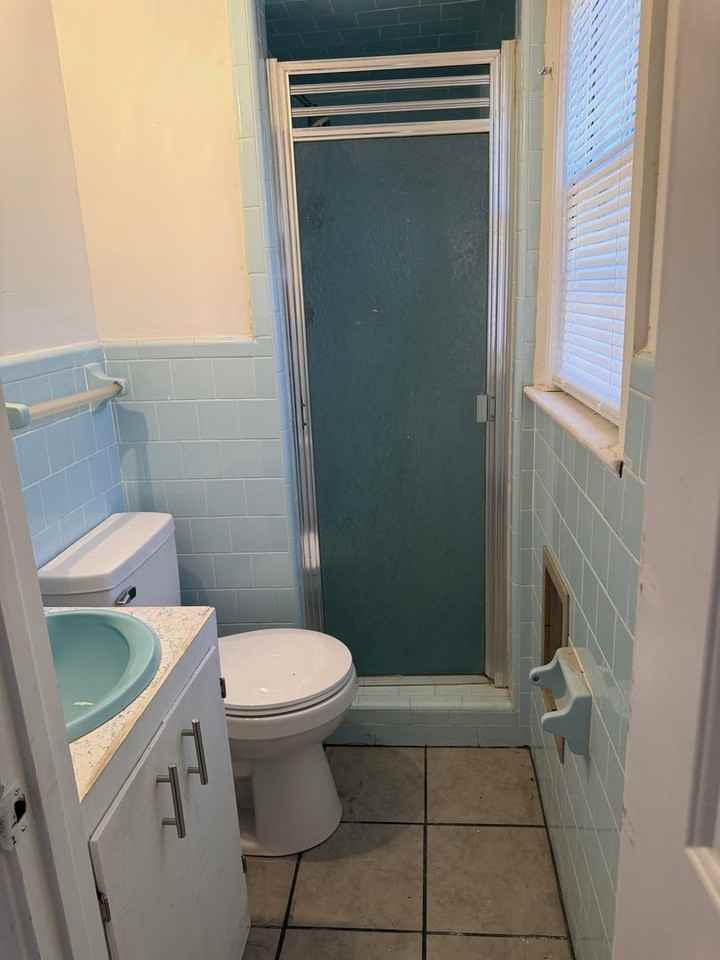 913 Kates Ln - Photo 6 of 8