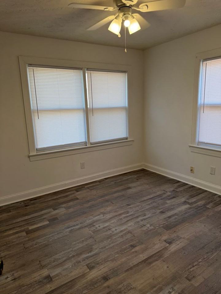 913 Kates Ln - Photo 7 of 8