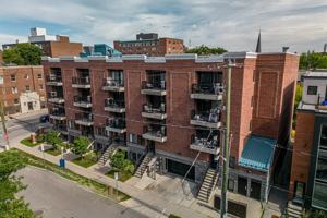 featured image of 132 Daly Ave