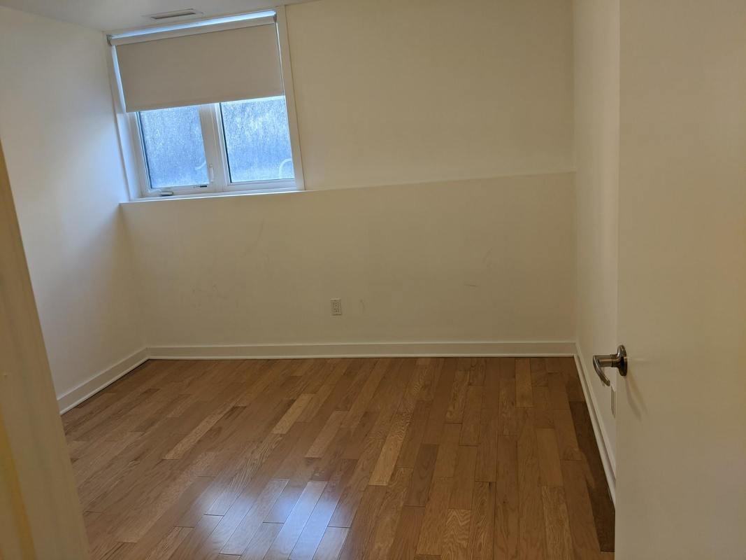 132 Daly Ave - Photo 7 of 9