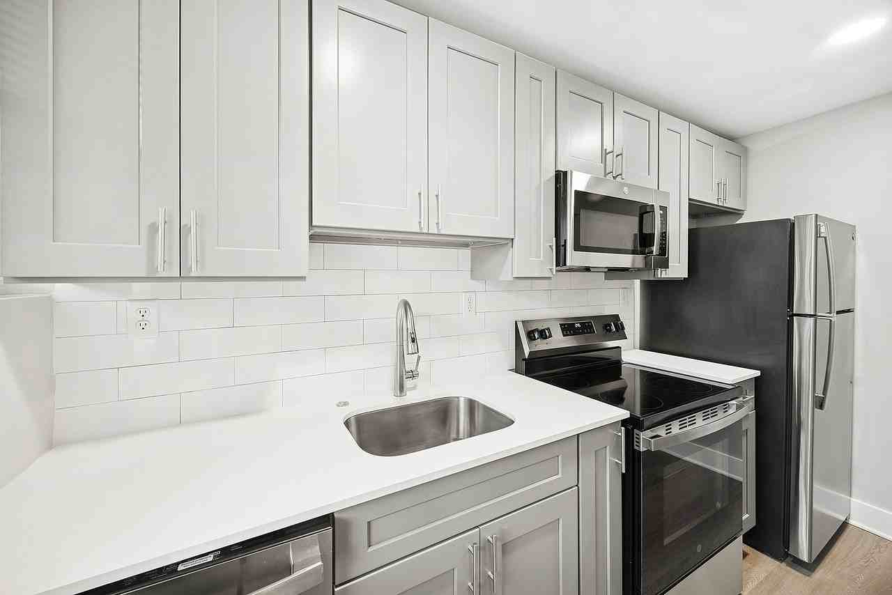 Pierce Arrow - Photo 4 of 50