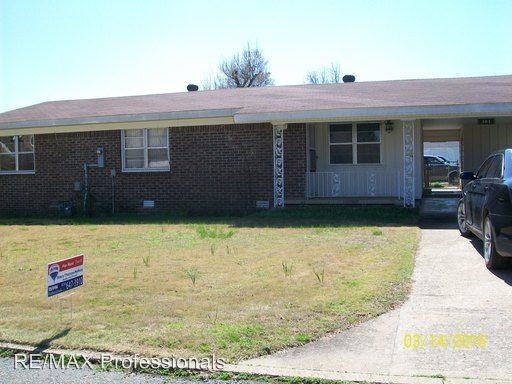 101 Peden Dr - Photo 2 of 17