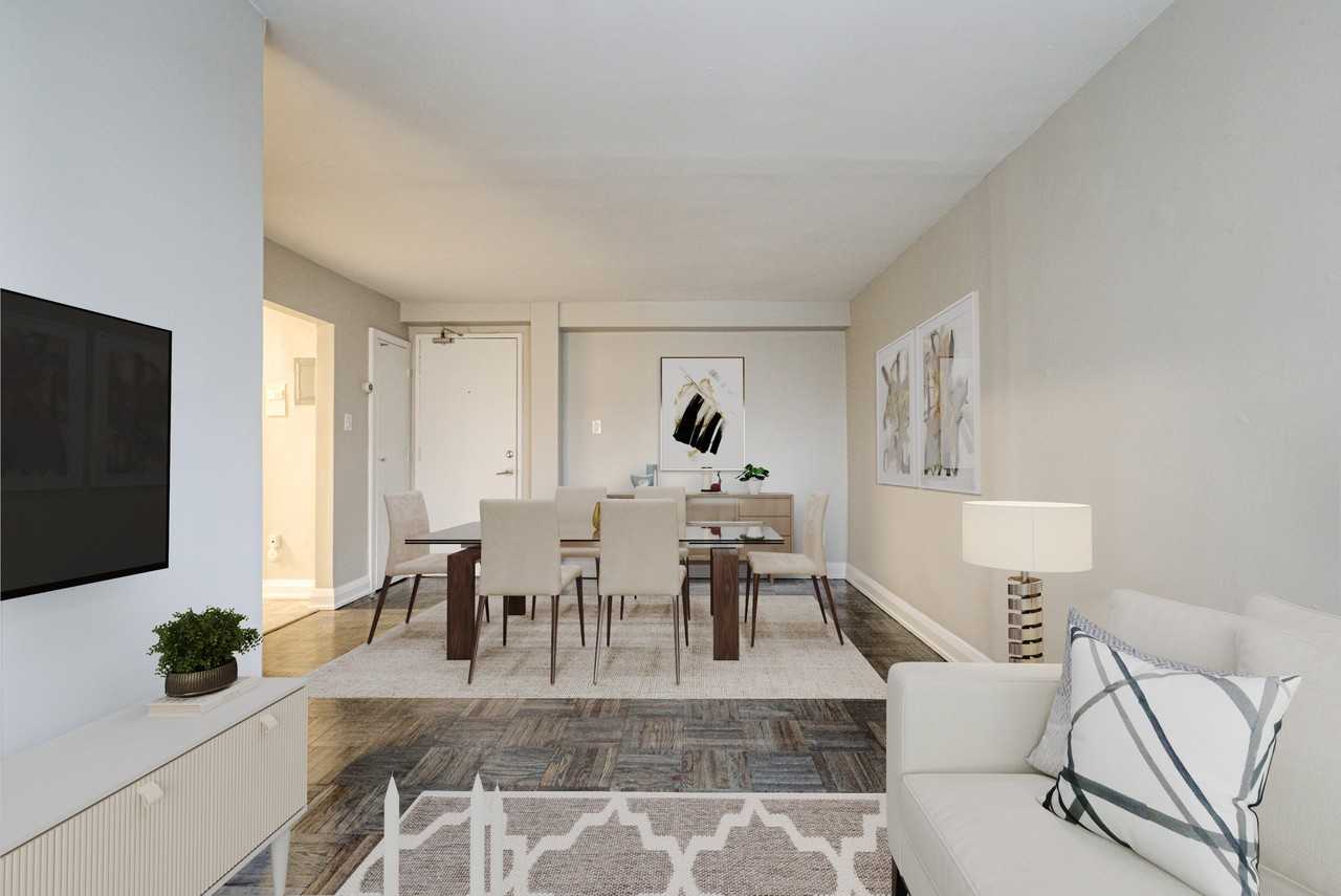 Ava Manor - Photo 4 of 10