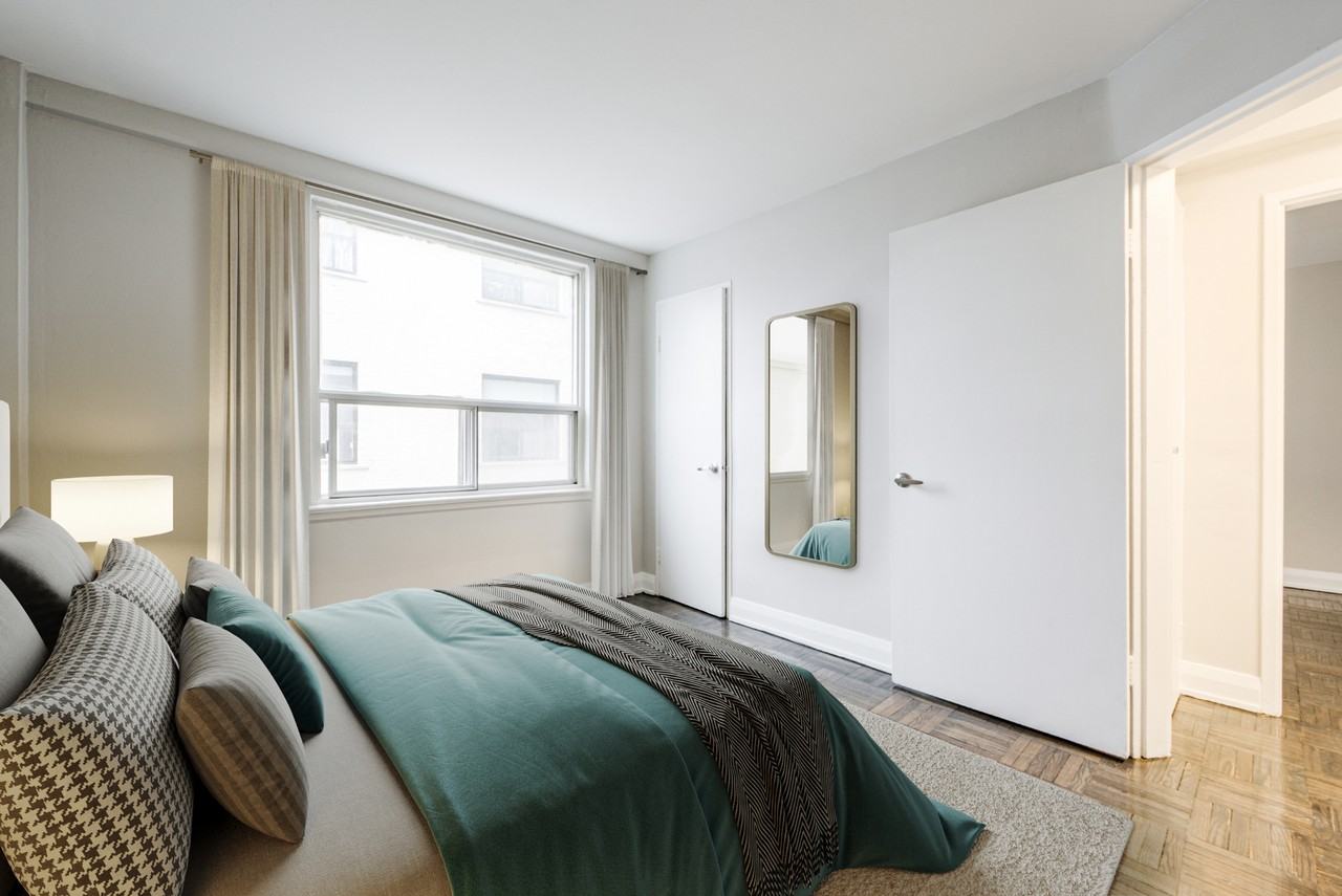 Ava Manor - Photo 7 of 10