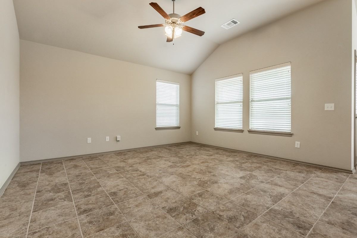 11444 Nw 130th St #1 - Photo 2 of 14